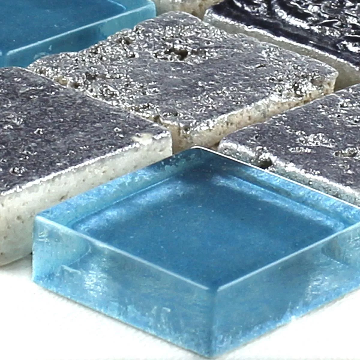 Sample Mozaïektegel Glas Resin Steen Mix Blauw Zilver