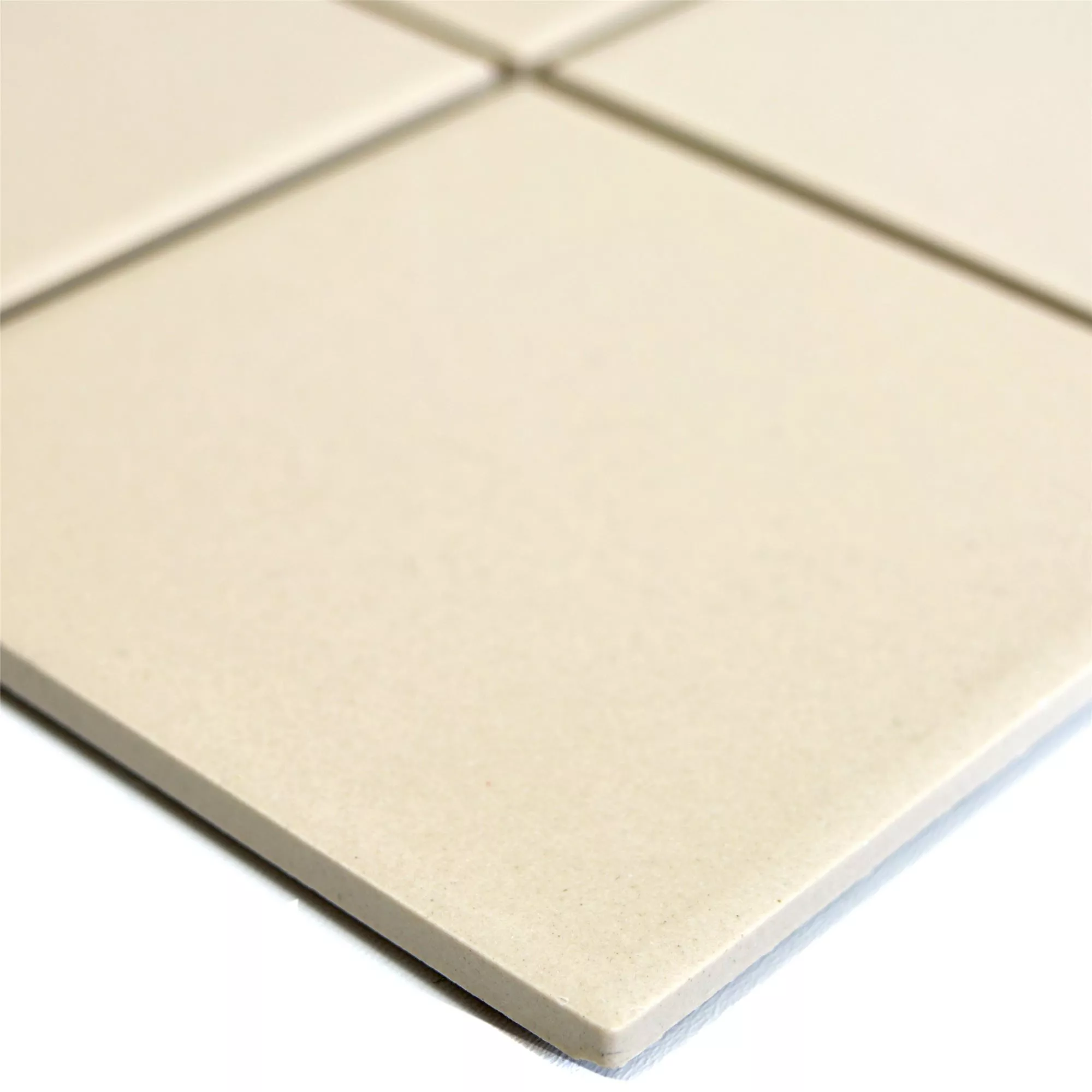 Vaalea Beige