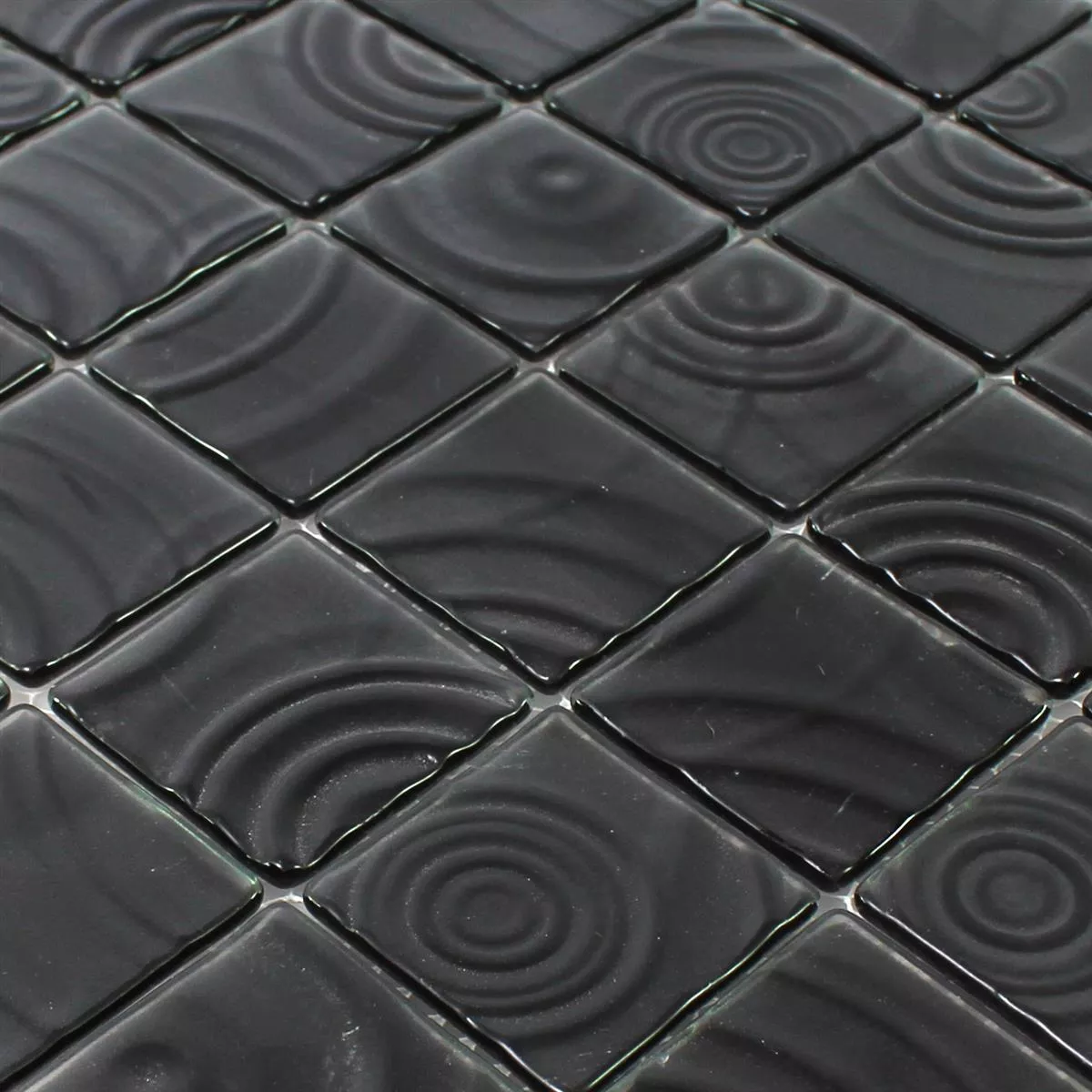 Mosaic Tiles Glass Circle Effect Black