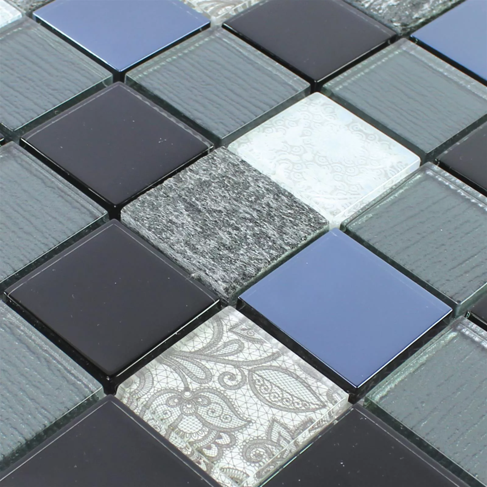 Szklana mozaika z kamienia naturalnego Triopetra Czarny Szary Biały