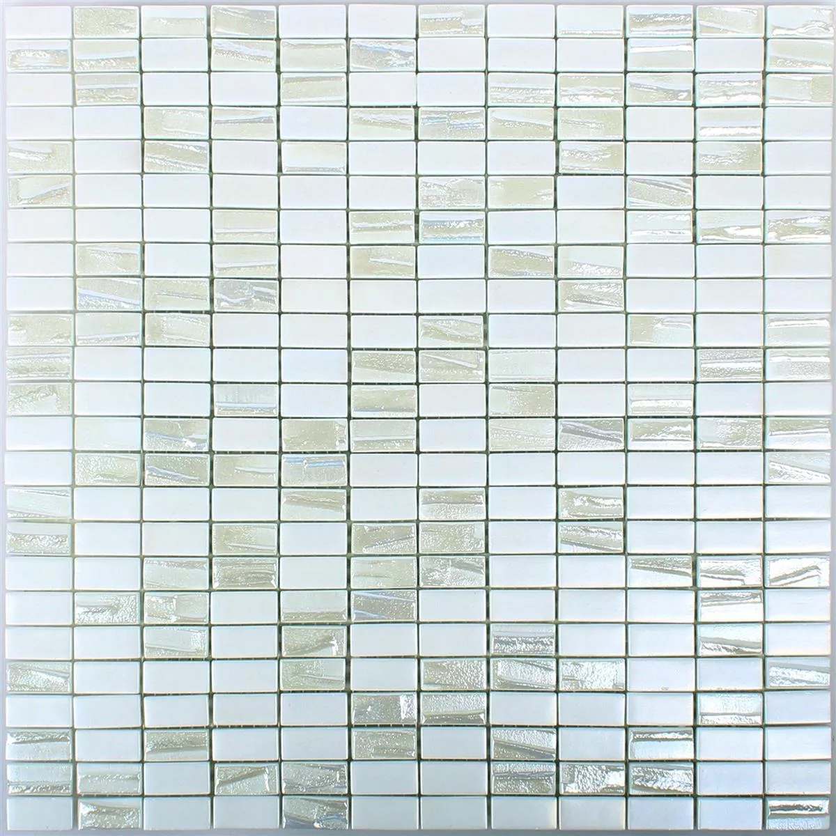 Padrão de Mosaico De Vidro Azulejos Presley Branco Metallic Haste