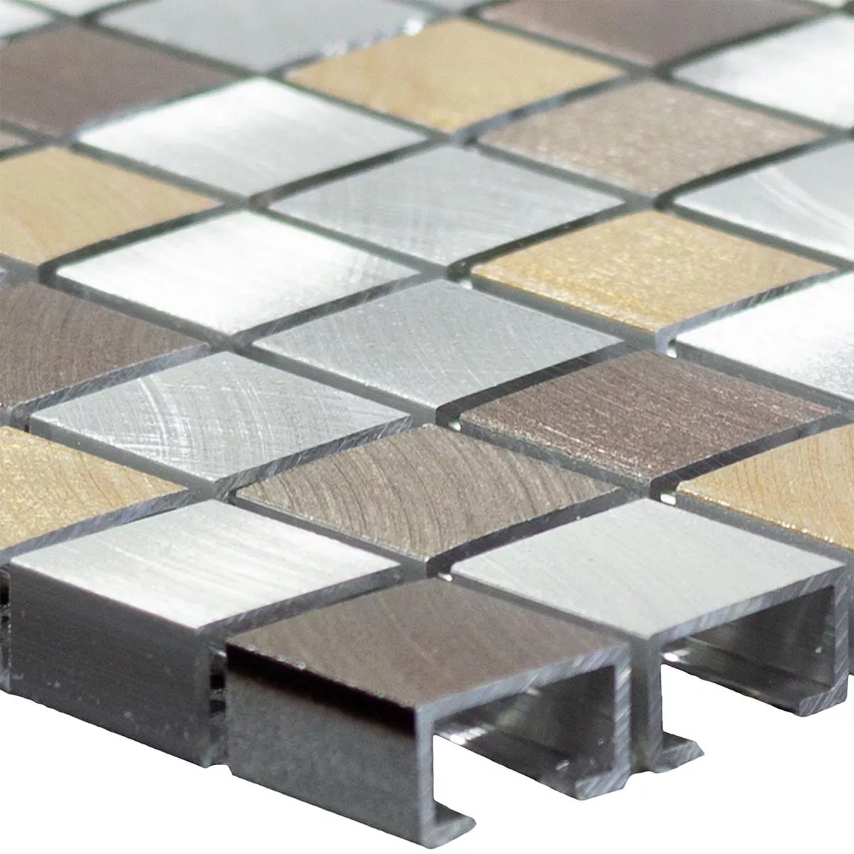 Muster von Aluminium Metall Mosaik Fliesen Techvisto Braun Silber