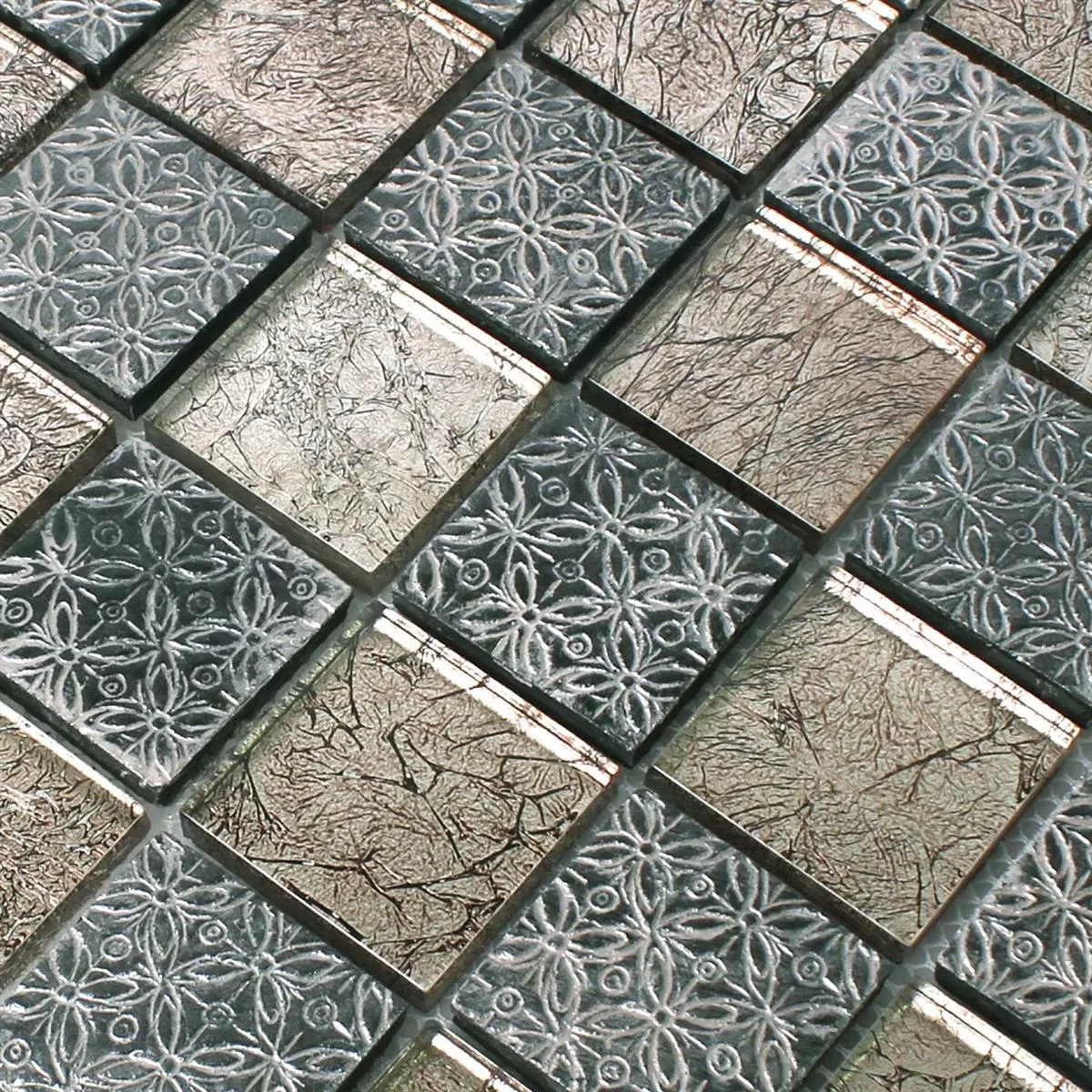 Mosaico Vetro Resin Pietra Naturale Friesia Argento