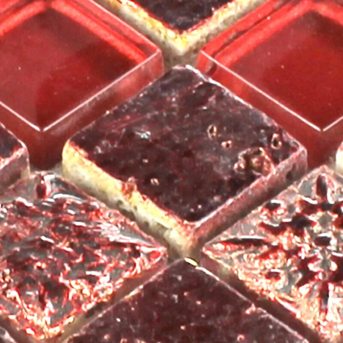 Muster von Mosaikfliesen Glas Kalkstein Marmor Lava Rot Duo