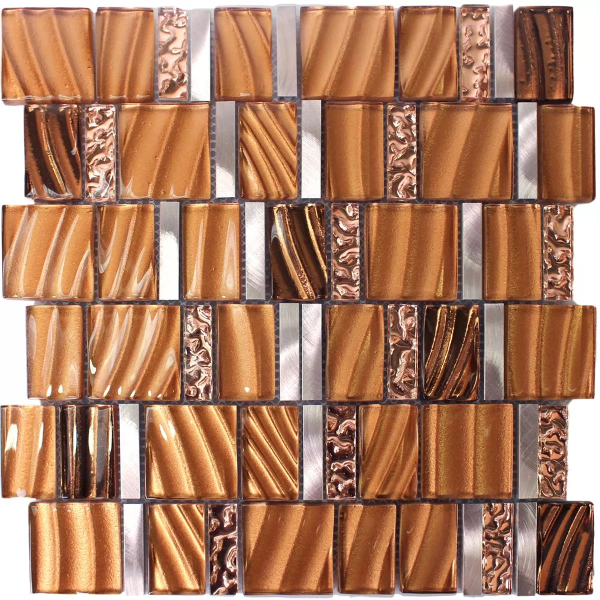 Muster von Mosaikfliesen Glas Aluminium Kupfer Braun Mix