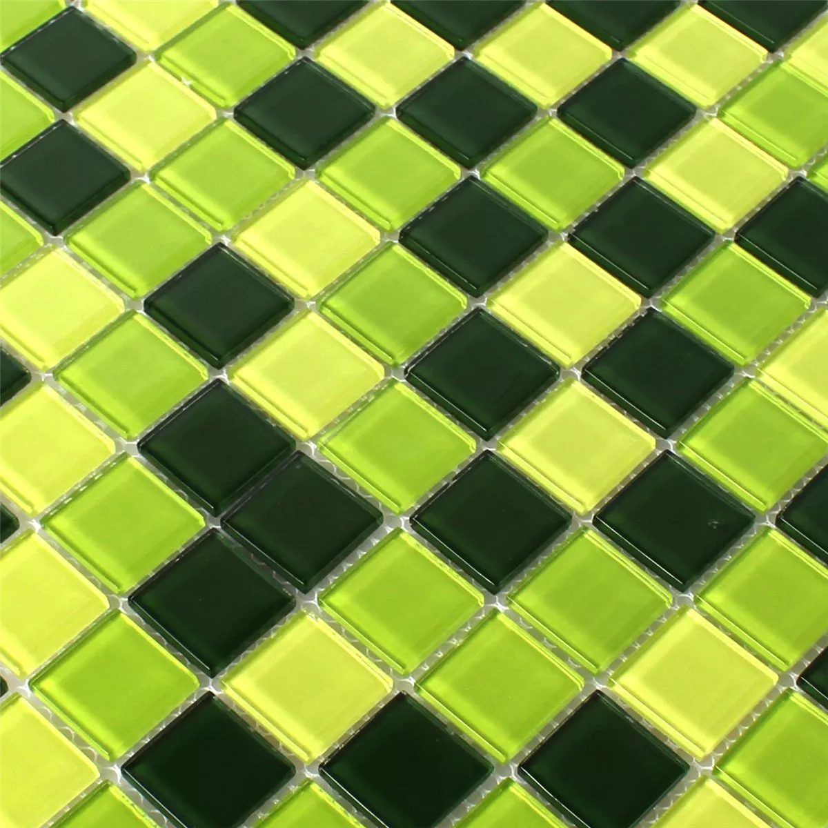 Mosaic Tiles Glass 23x23x4mm Madagascar