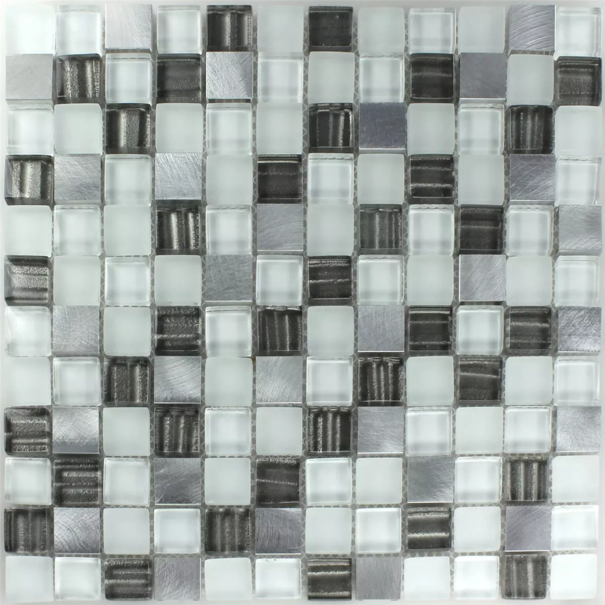 Muster von Mosaikfliesen Glas Aluminium Silber Grau