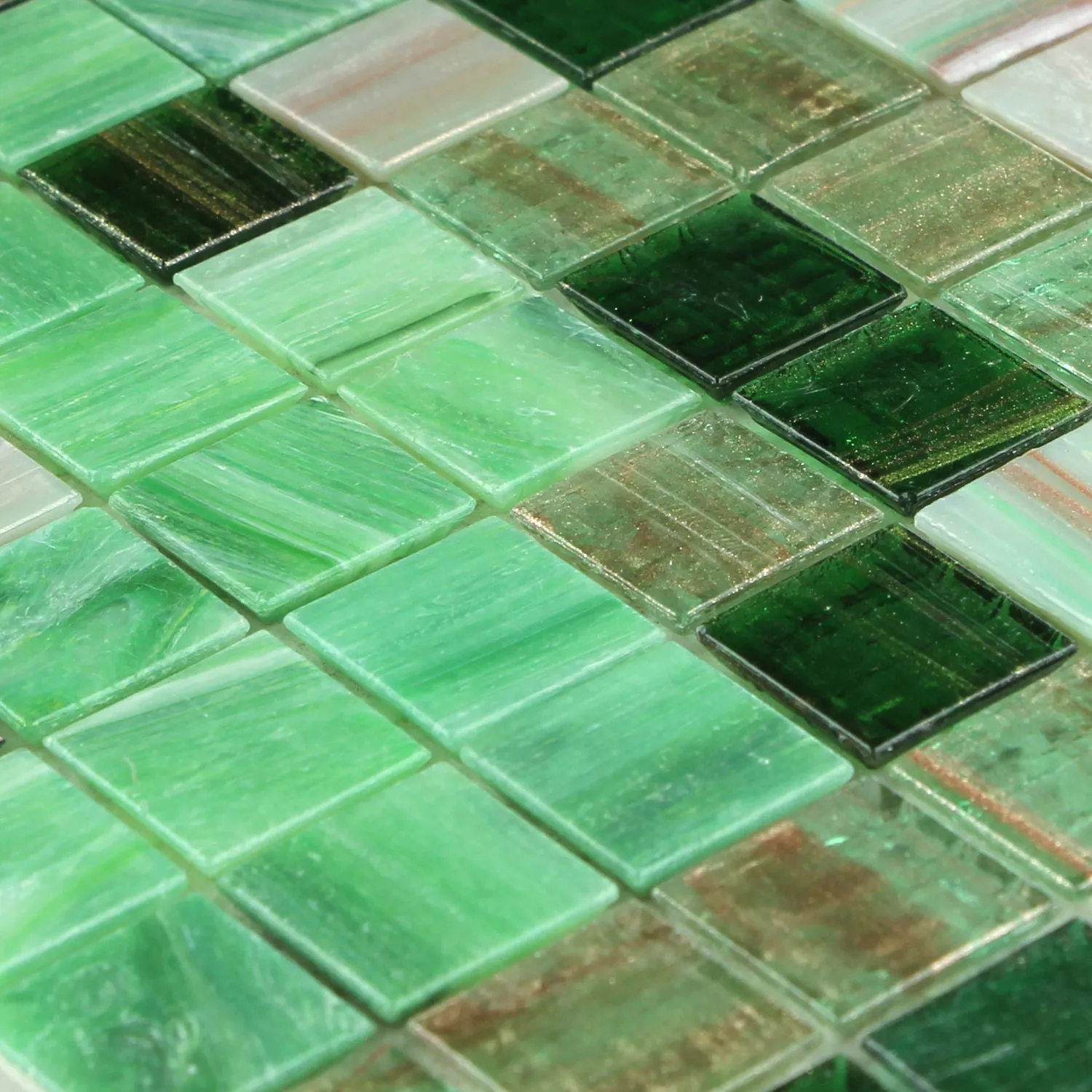 Mosaic Tiles Trend-Vi Glass Reflection
