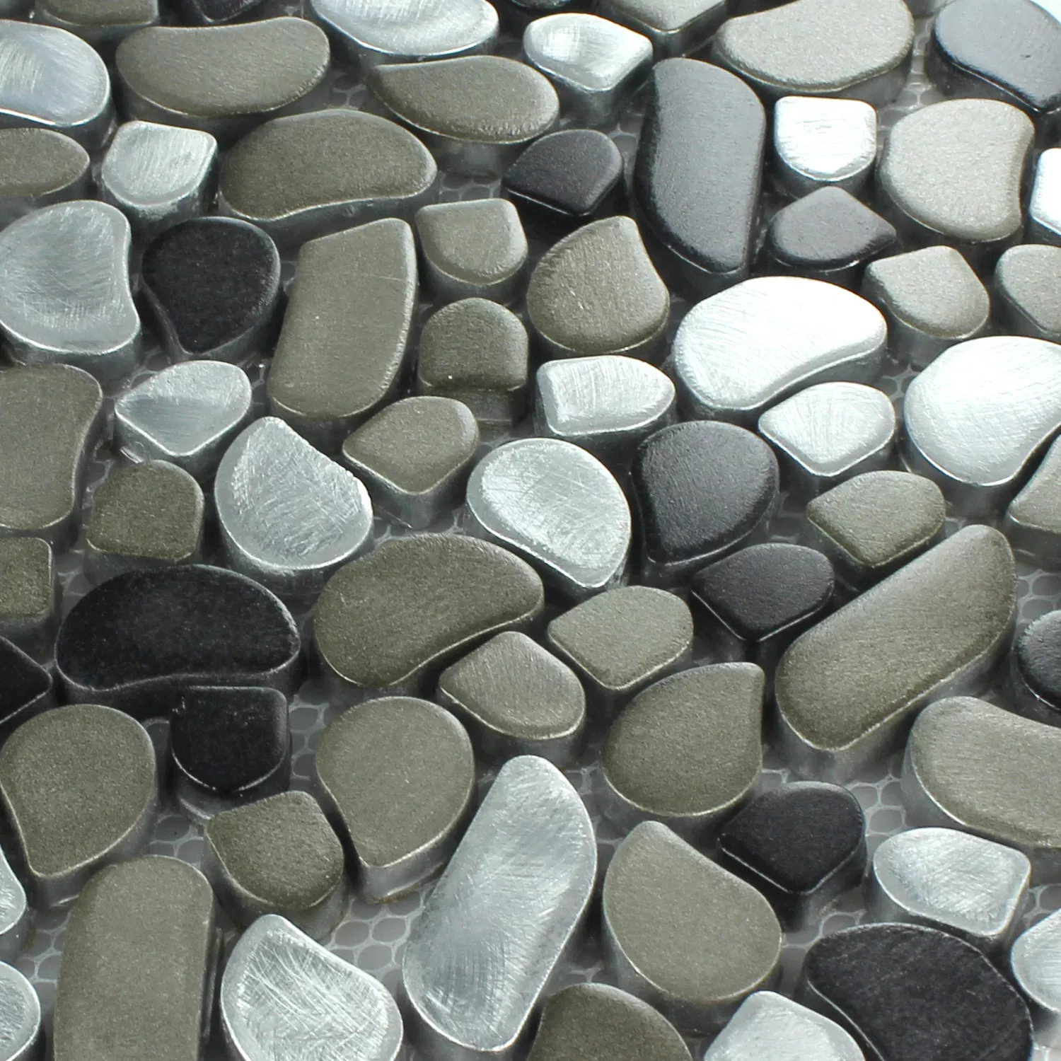 Sample Design Stainless Steel Pebble Mosaic Black Silver
