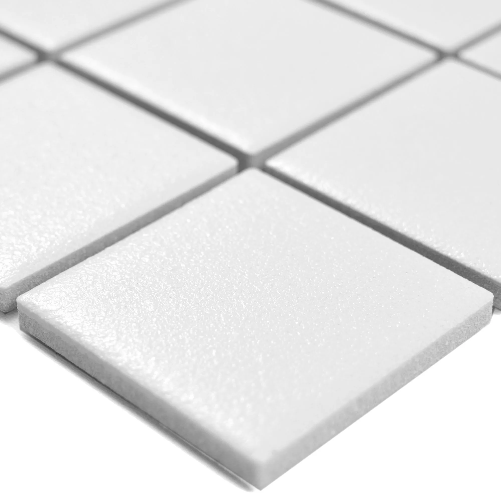 Sample Ceramic Mosaic Tiles Pilamaya White Non-Slip R10 Q48