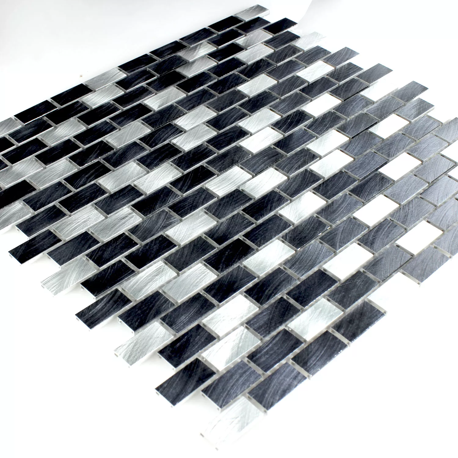 Mosaikkfliser Aluminium Sølv Svart 15x30x4mm