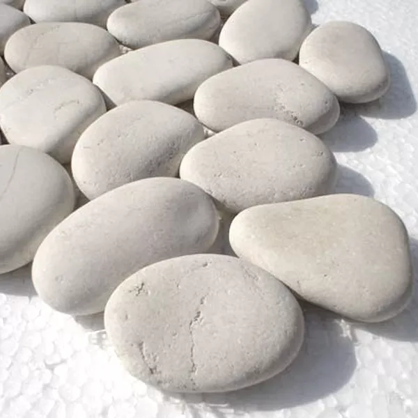 Πρότυπο από Ψηφιδωτά Πλακάκια Xαλίκι Φυσική Πέτρα Ασπρο